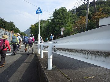 烏帽子岩登山口の入り口 烏帽子岩登山口の入り口