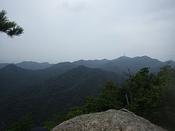 絵下山登山道 絵下山登山道