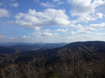 備前坊山を見る 備前坊山を見る