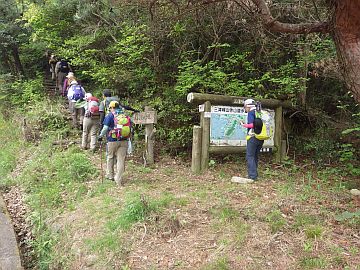 20160423-120854.jpg 20160423-120854.jpg